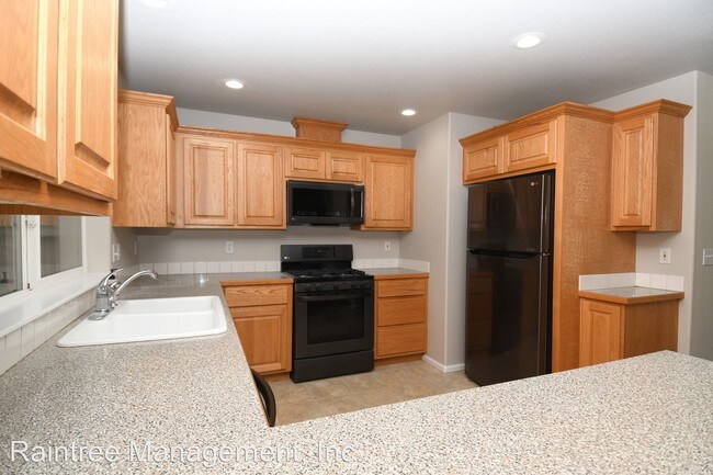 Foto del edificio - 3 br, 2 bath House - 485 SE Clearwater Ct