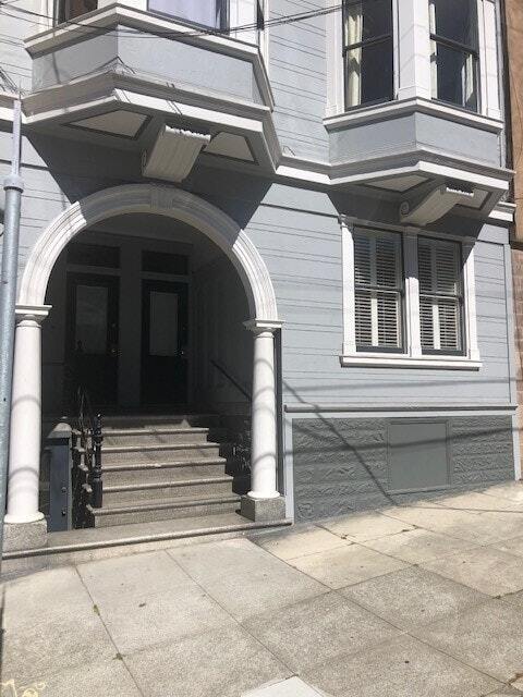 Building Photo - 2208 Jones Street, Unit Russian Hill Flat