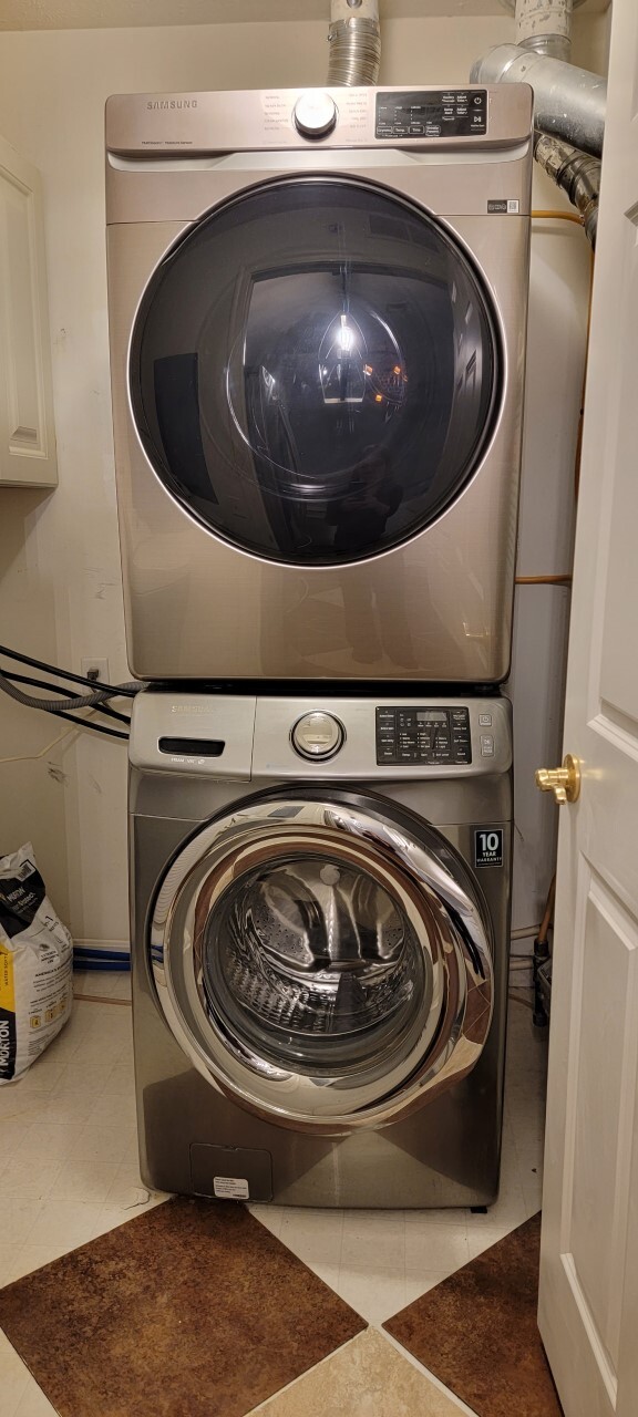 Washer and Dryer - 2630 Netherland Dr