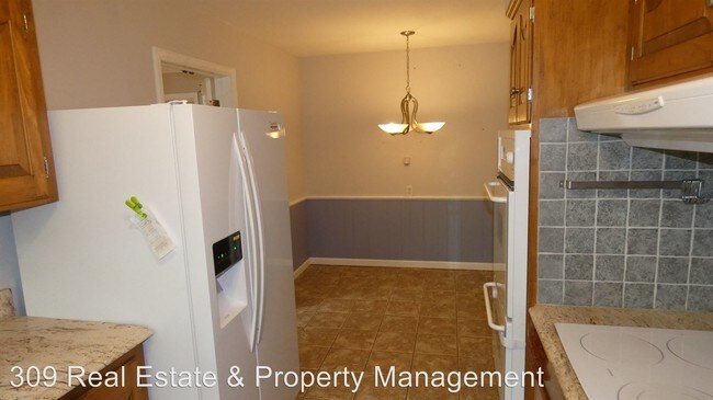 Building Photo - 3 br, 2.5 bath House - 9345 N. Timber Terrace
