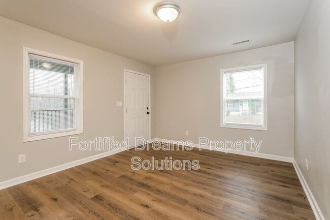 Building Photo - 3718 Tech Ave