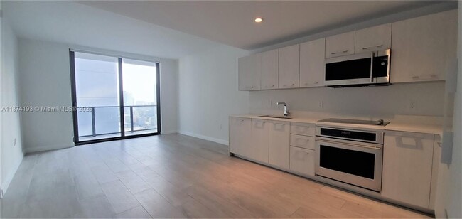 Foto del edificio - 55 SW 9th St