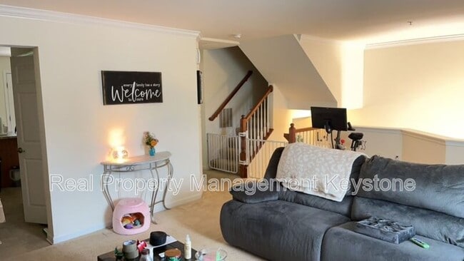 Foto del edificio - 261 Corey Dr