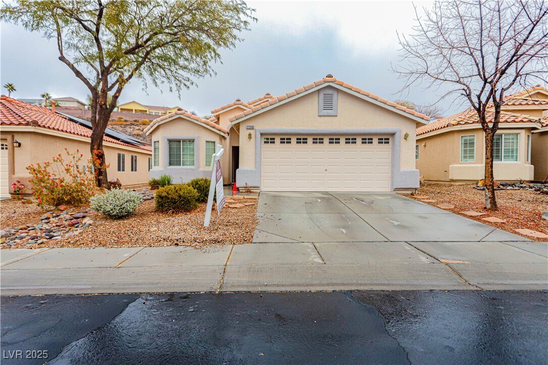 Foto principal - 2268 Dakota Sky Ct
