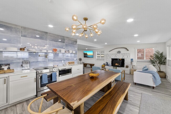 Foto del edificio - 260 Driftwood Shores Rd