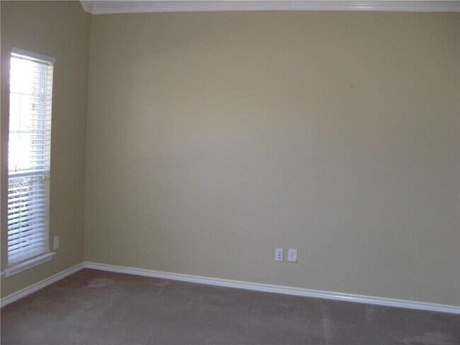 Building Photo - 9789 Golden Fountain Dr