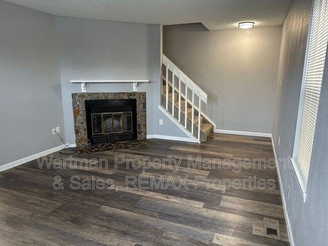 Building Photo - 4392 Hawks Lookout Ln