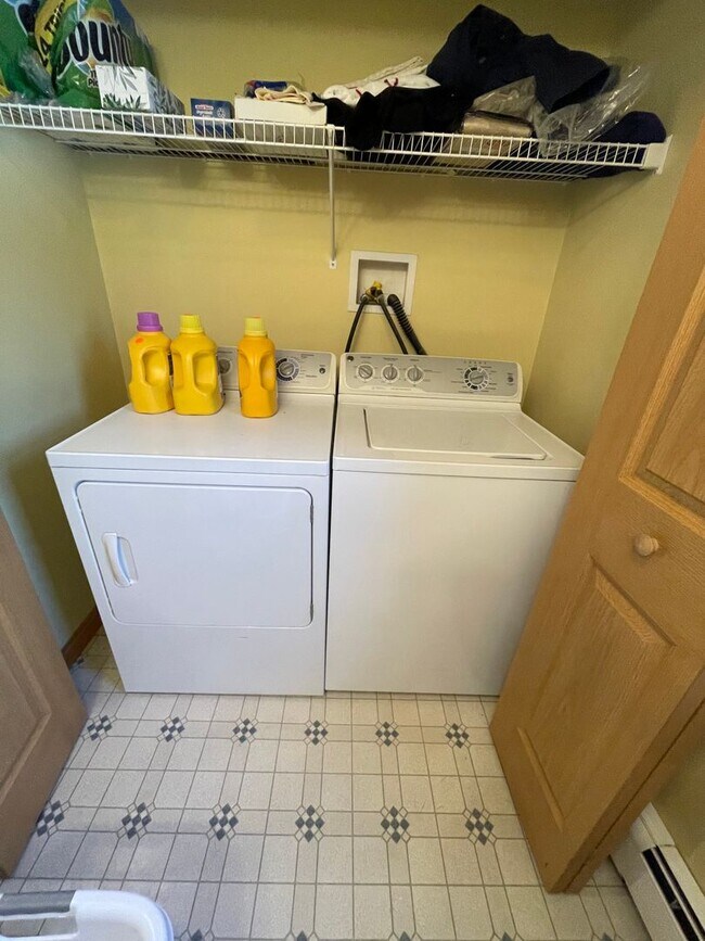 Foto del edificio - New listing!! A beautiful 3 bedroom 2.5 ba...