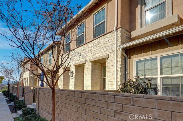 Foto del edificio - 26417 Choral Ln