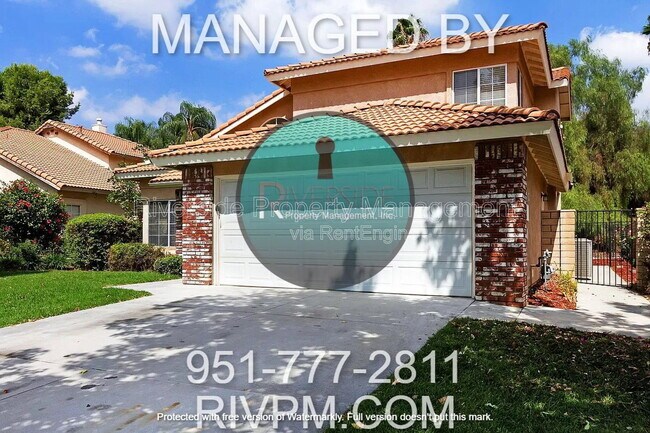 Building Photo - 549 Bruin Dr