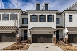 Building Photo - 816 Dodd Trl