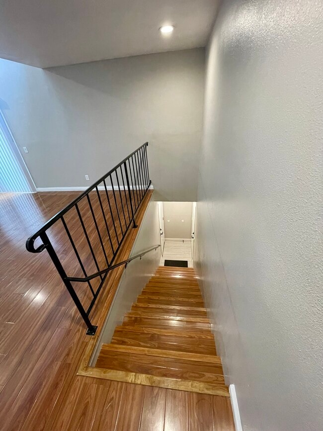 Building Photo - 2027 S Campus Ave