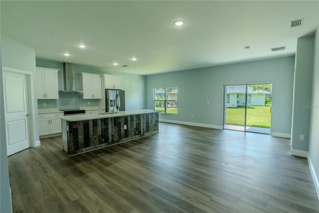 Building Photo - 5623 Angelo Cir