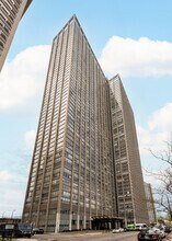 Building Photo - 655 W Irving Park Rd