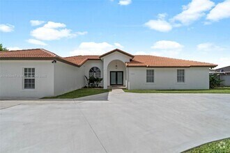Building Photo - 15862 SW 286th St
