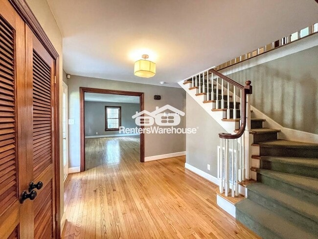 Building Photo - 2925 Duke of York Dr