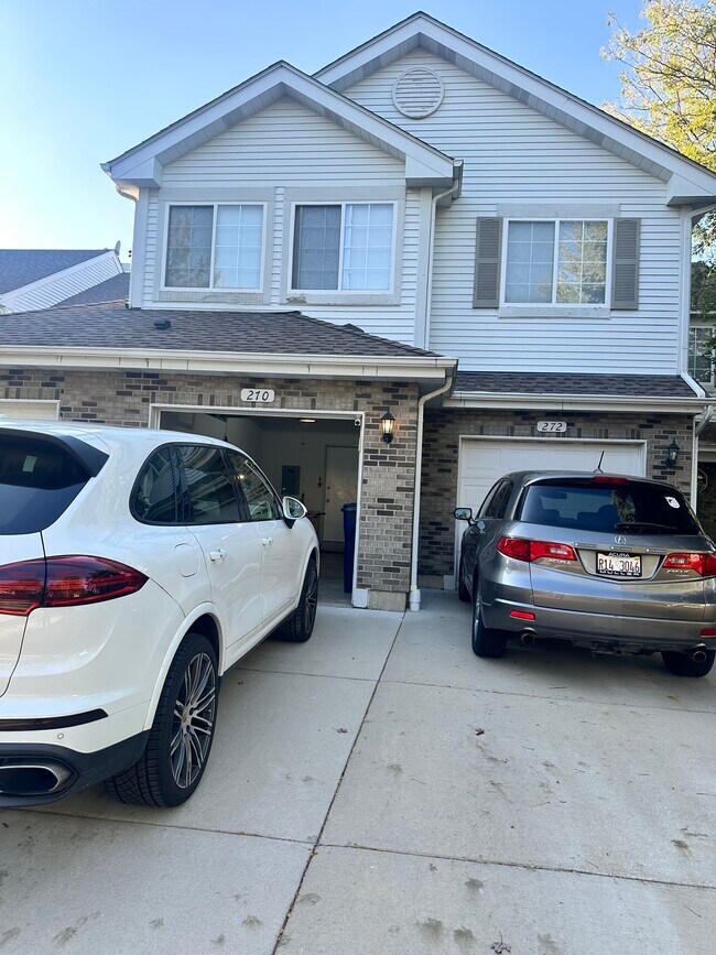 Photo - 270 Sierra Pass Dr Apartment