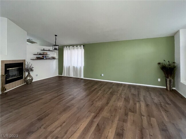 Building Photo - 3974 S Roundwood St
