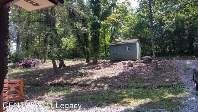 Foto del edificio - 3 br, 2 bath House - 3108 Saratoga Dr*