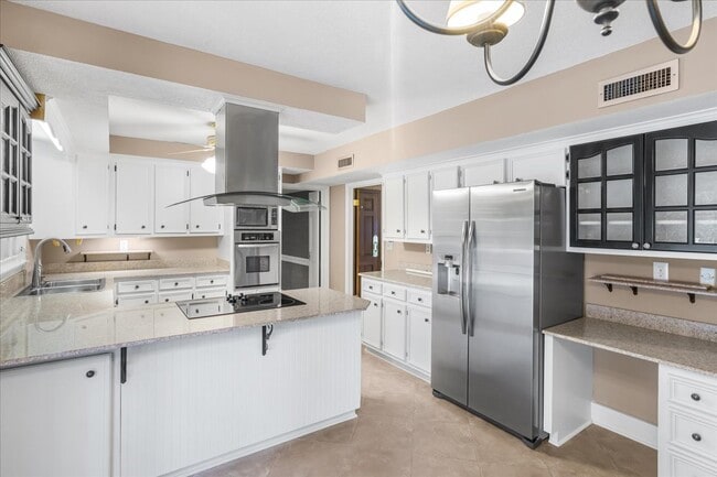 Building Photo - 6050 Brandy Run Rd S