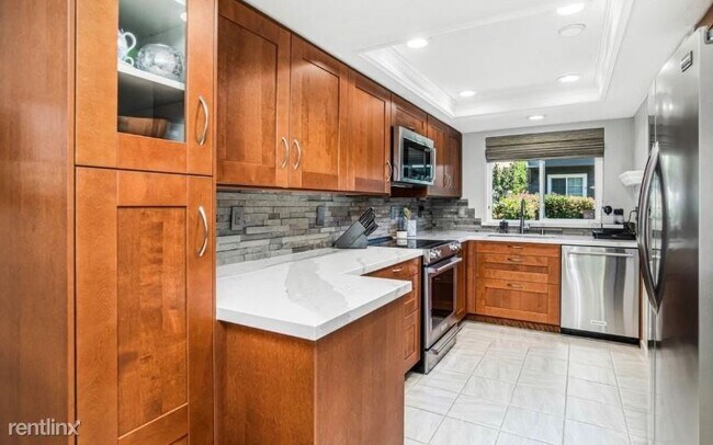 Foto del edificio - 3368 Landess Ave