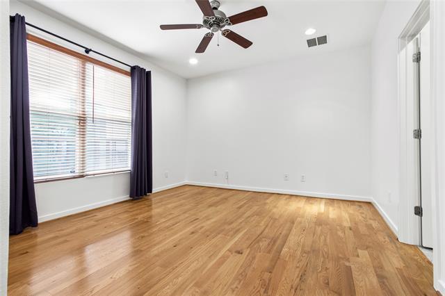 Foto del edificio - 4022 Travis St