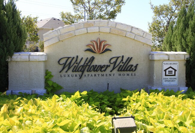 Foto del edificio - WILDFLOWER VILLAS