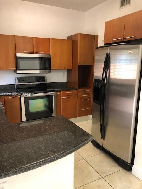 Foto del edificio - 7428 NW 178th St