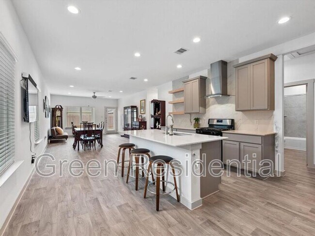 Foto del edificio - 12525 Abbey House Ct
