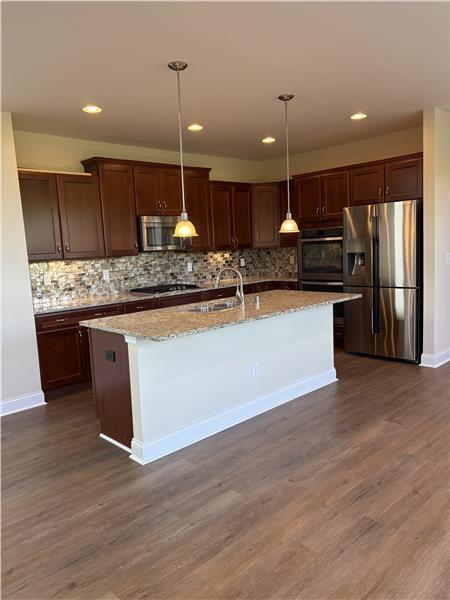 Building Photo - 8533 Crozat St