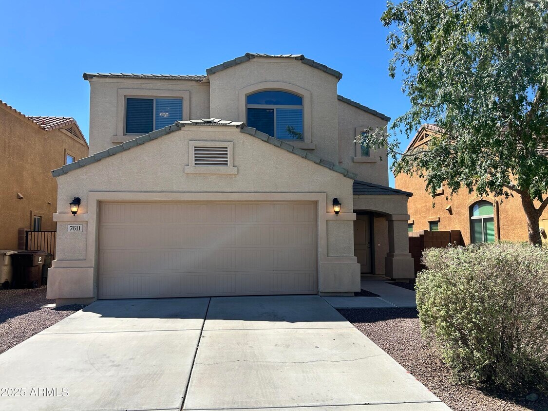 Foto principal - 7611 W Charter Oak Rd