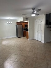 Building Photo - 3008 5th St