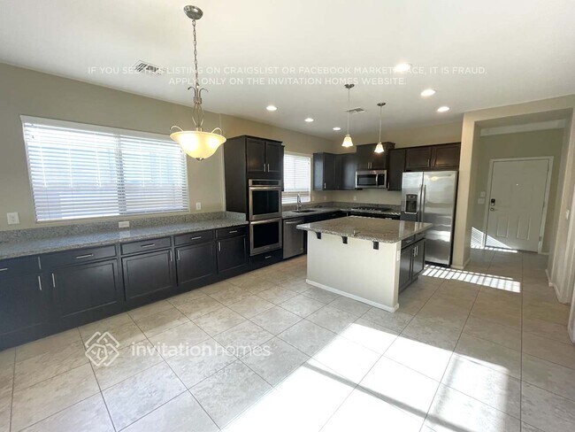 Foto del edificio - 649 E Canyon Rock Rd