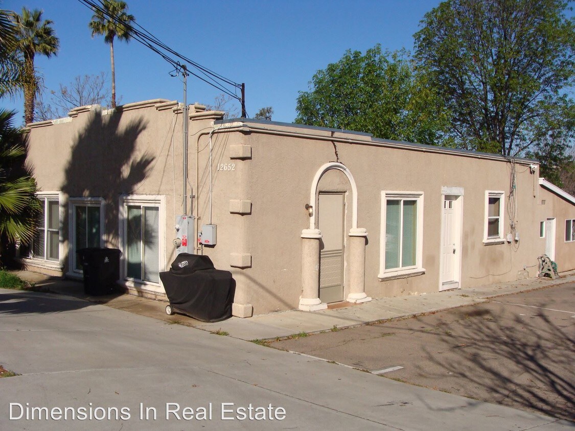 Primary Photo - 12652 Julian Ave