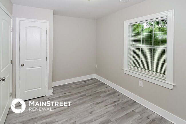 Foto del edificio - 563 Sandridge St