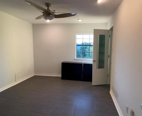 Foto del edificio - 7640 W Greenway Blvd