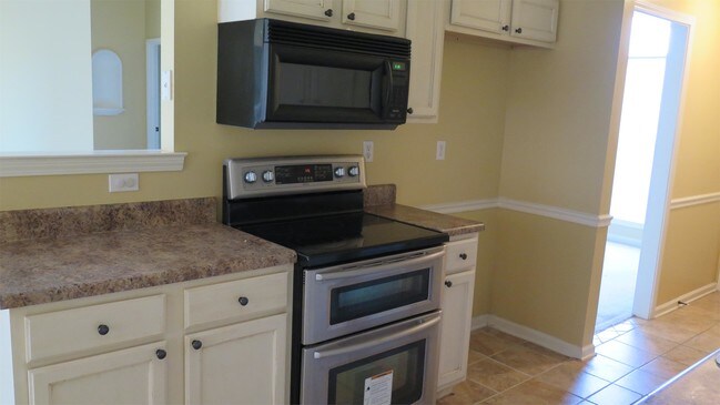 Foto del edificio - 7739 Piney Ridge Cv