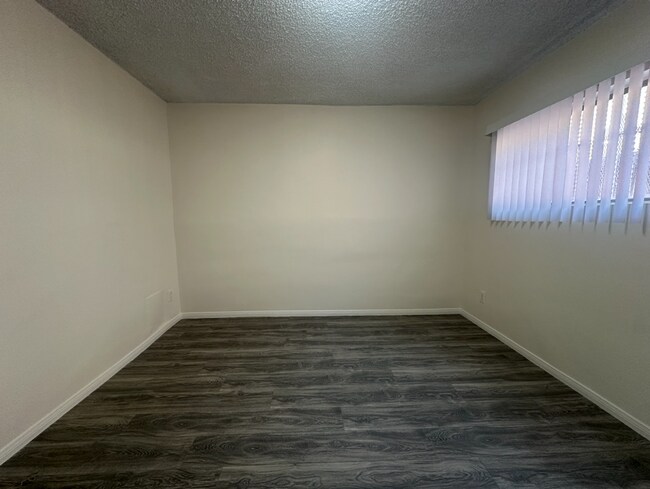 Foto del edificio - 906 N Beaudry Ave