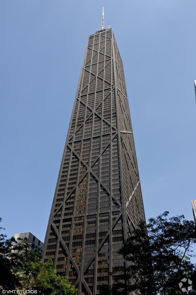 Building Photo - 175 E Delaware Pl