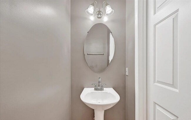 Foto del edificio - 9855 Sherwood Farm Rd