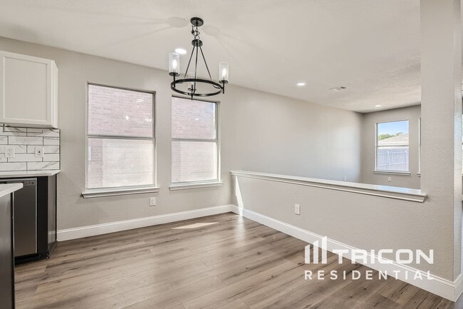 Building Photo - 2949 Monticello Ln