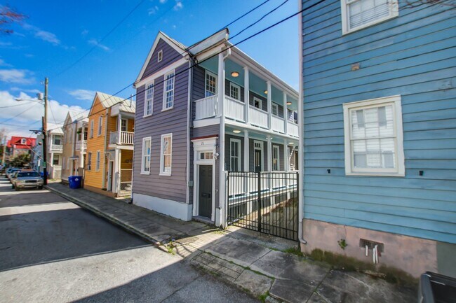 Foto del edificio - Hampden CHS