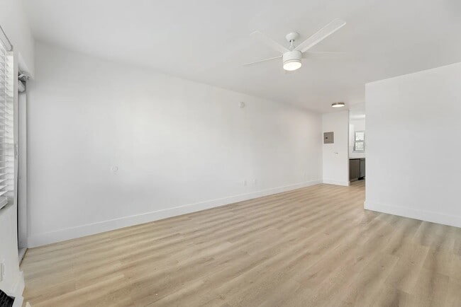 Building Photo - 815 Kentucky St