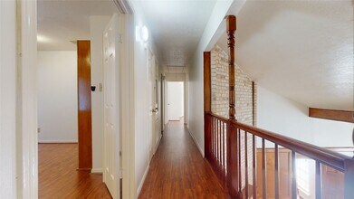 Building Photo - 1206 Woven Wood Ct