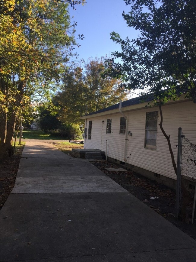 Photo - Gulfport 3 Bedroom House