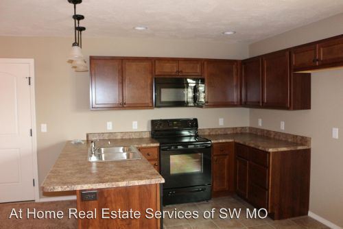 Foto del edificio - 5594 W Sugar Pine Dr