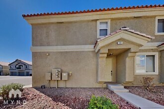 Building Photo - 6057 Slow Bob St