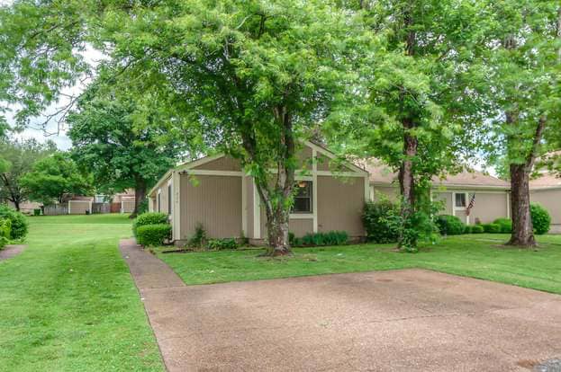 Building Photo - 854 Todd Preis Dr