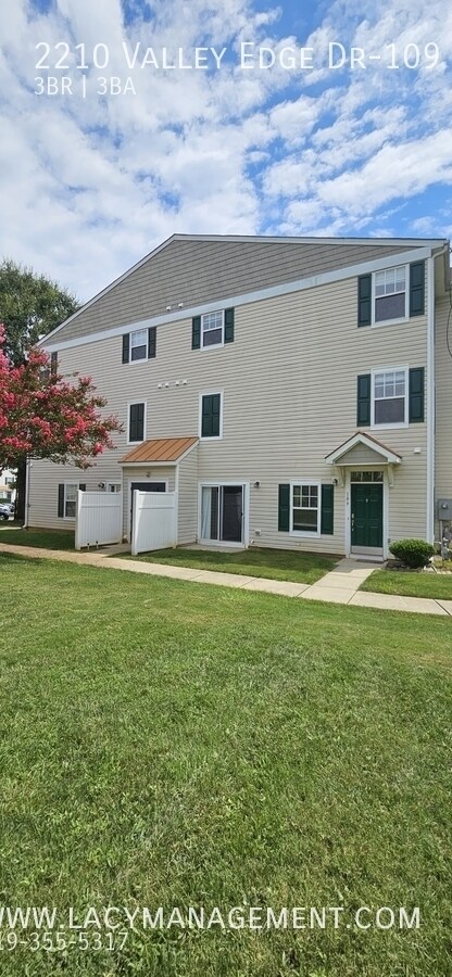 Foto del edificio - 2210 Valley Edge Dr