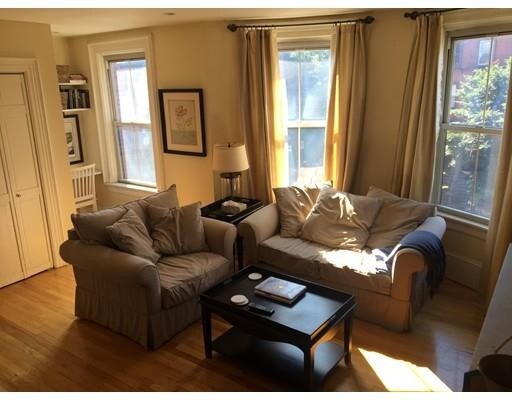 Primary Photo - 599 Tremont St